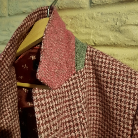 Talbots Wool Blend Equestrian Blazer Jacket Size 12 Pink Wine Houndstooth Lined - Picture 8 of 14